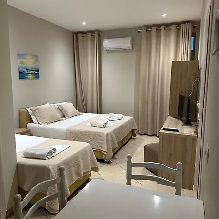 Deni's Sarandë
