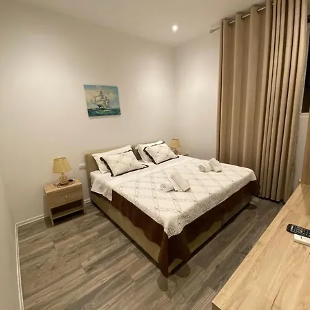 Hotel Deni's 3*