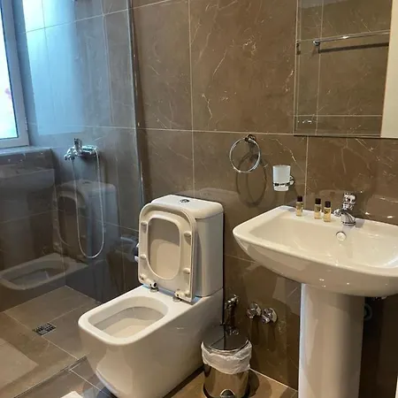 Deni's 3* Σαράντα